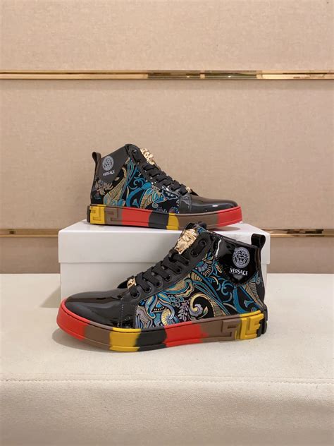 versace shoes china